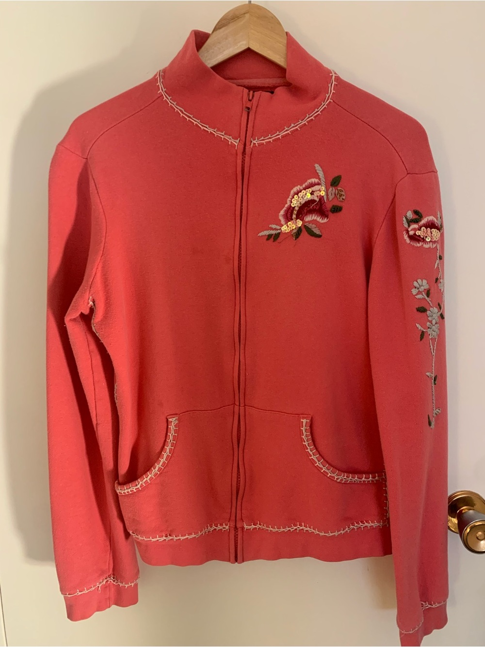 Le Chateau bright hoodie with western style white stitch detail